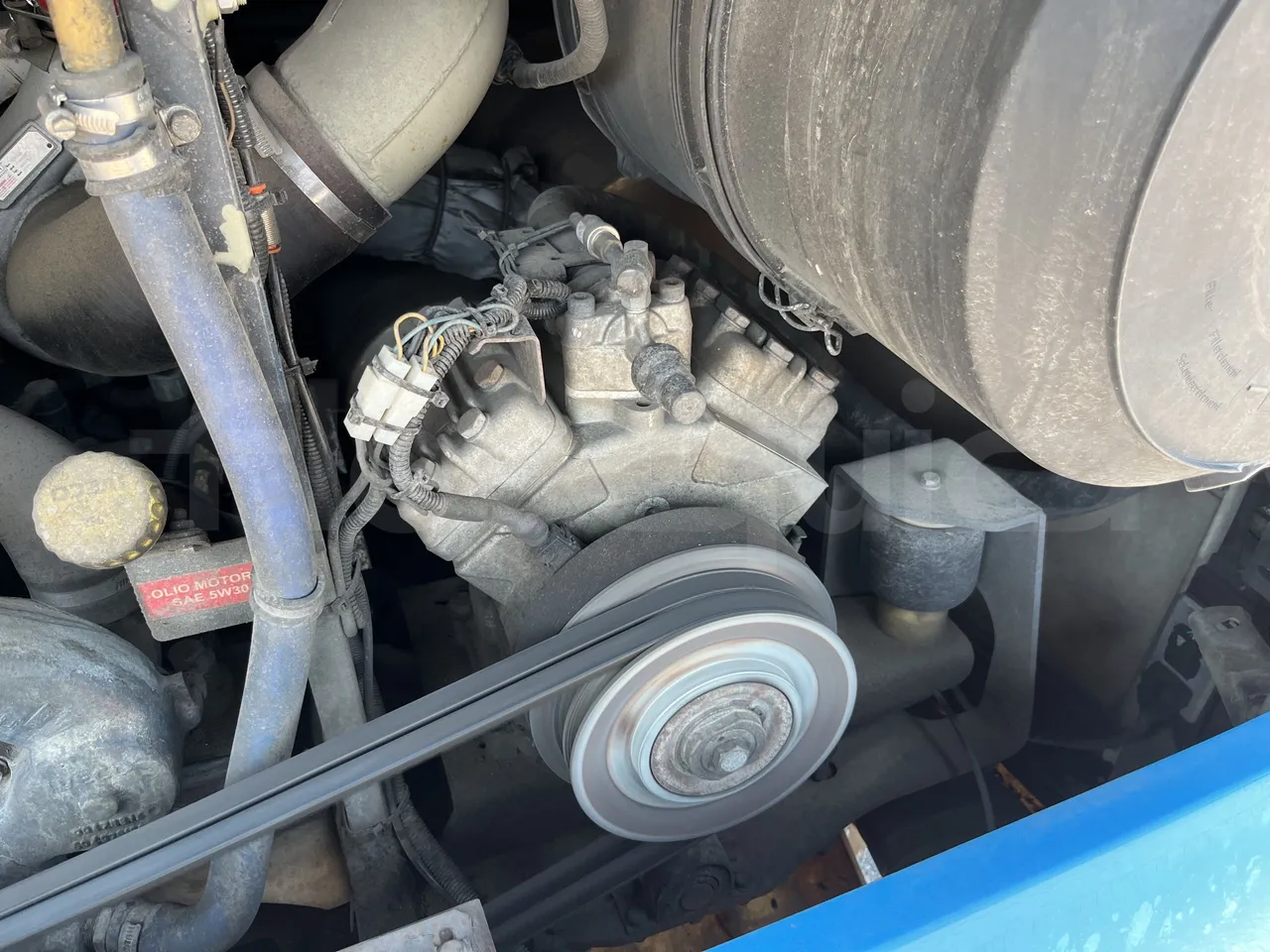 Iveco Crossway - Air Conditioning Compressor