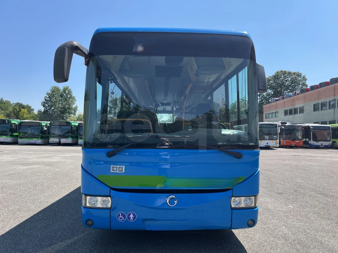 Iveco Crossway - Front