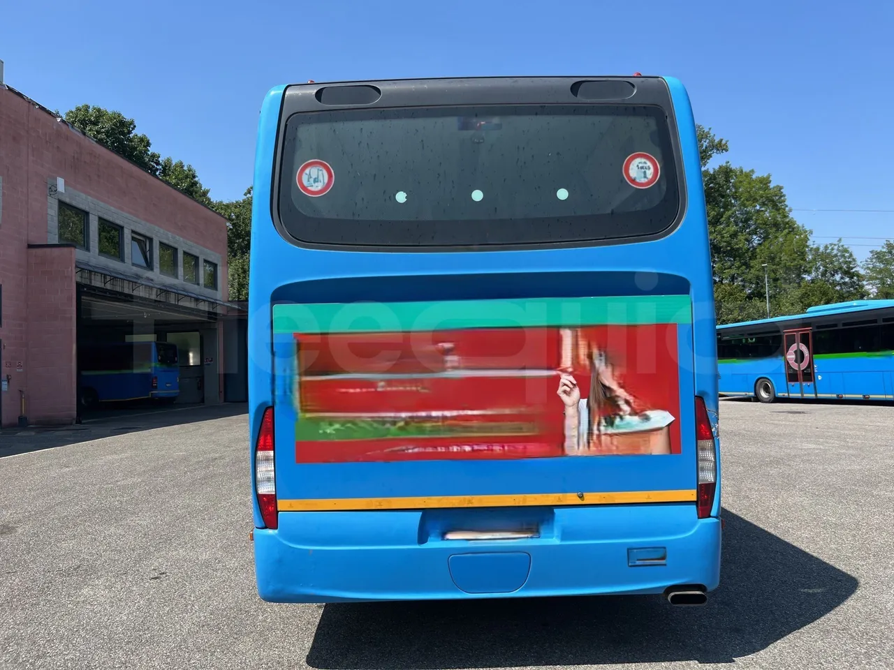Iveco Crossway - Rear