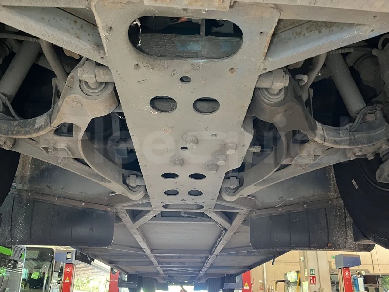 Iveco Crossway - First Axle Central