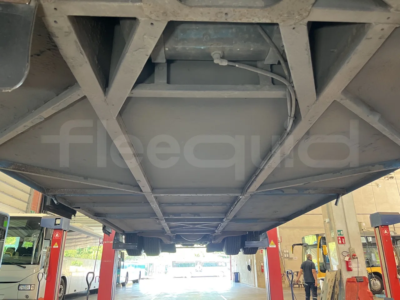 Iveco Crossway - Central Undercarriage