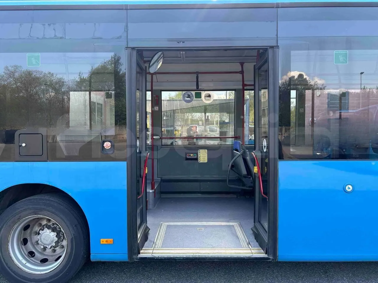 Mercedes-Benz Citaro O530G - Euro4 - 260kW - 17.940mt - front door 2 open