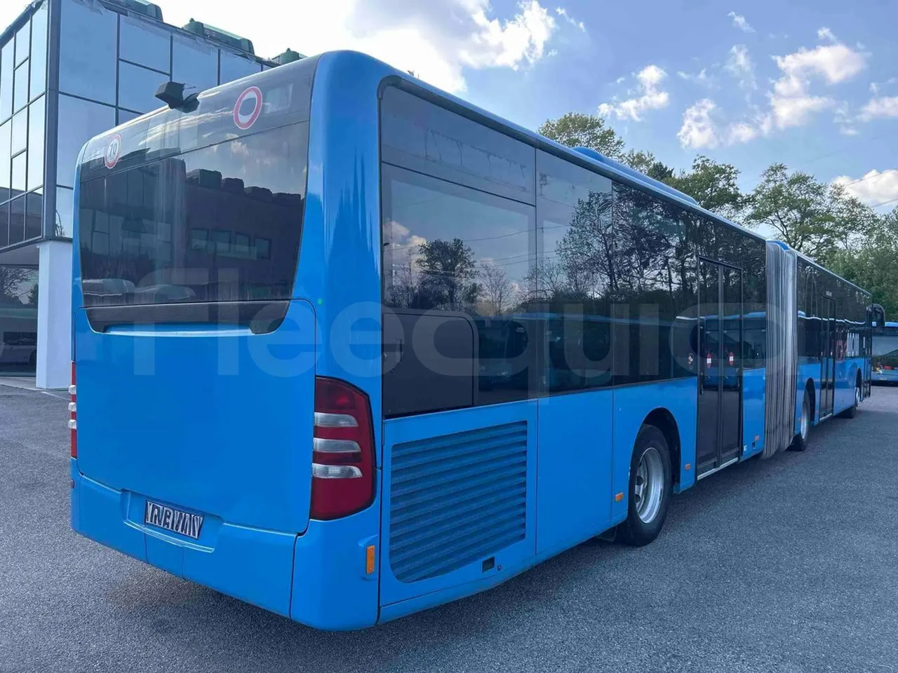 Mercedes-Benz Citaro O530G - Euro4 - 260kW - 17.940mt - 3/4 right rear doors closed