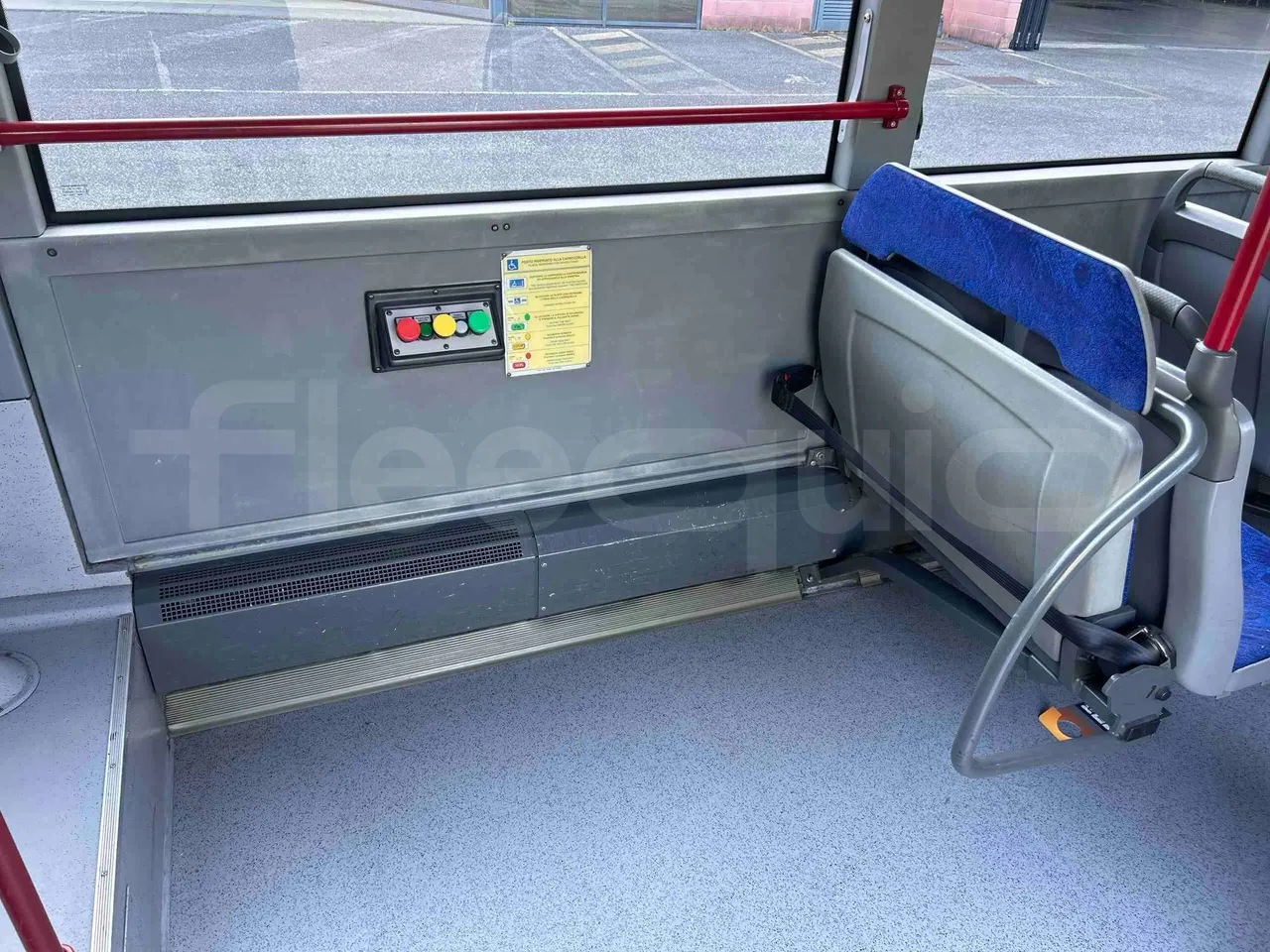 Mercedes-Benz Citaro O530G - Euro4 - 260kW - 17.940mt - disabled area photo
