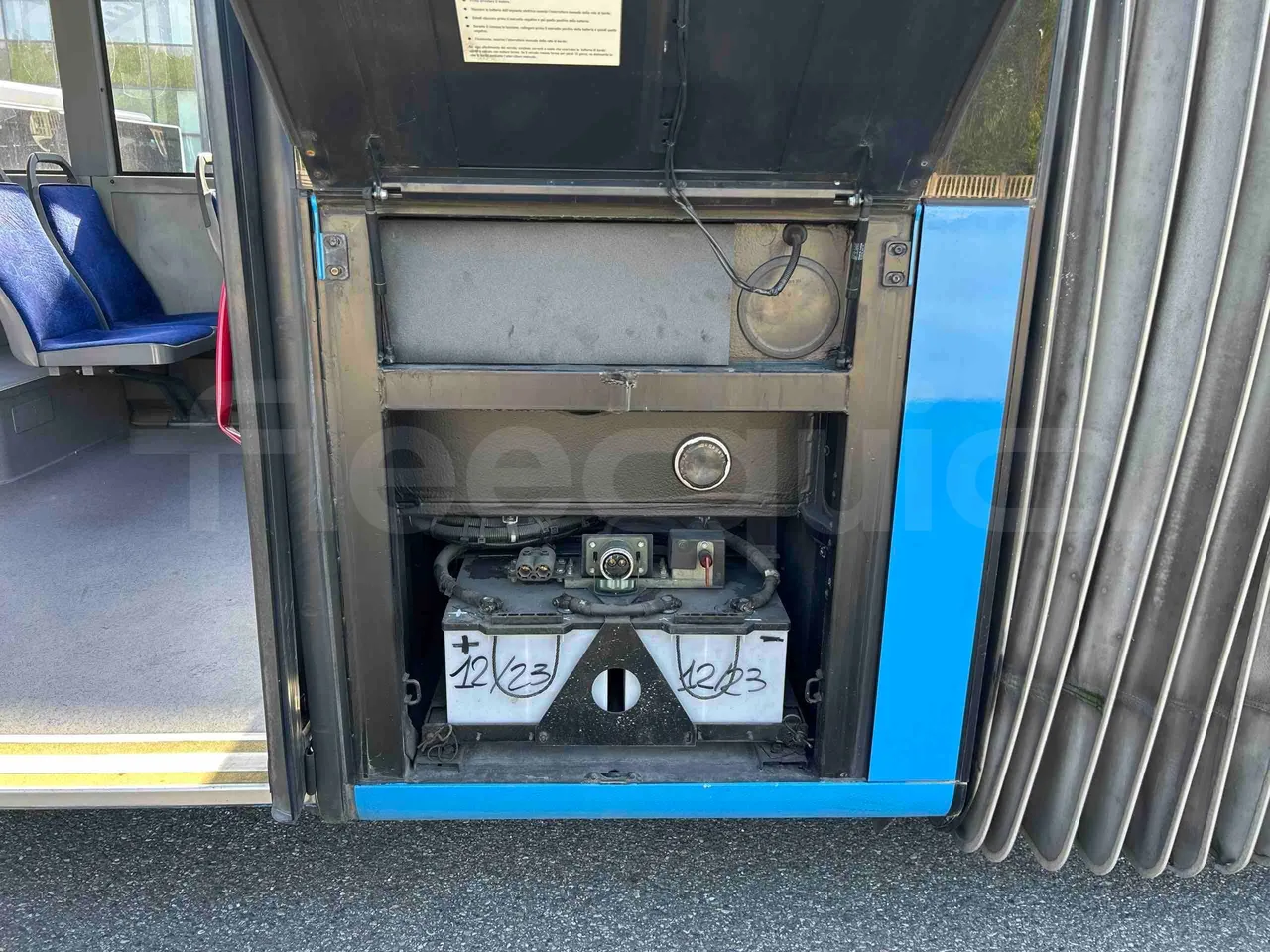 Mercedes-Benz Citaro O530G - Euro4 - 260kW - 17.940mt - external compartments photo