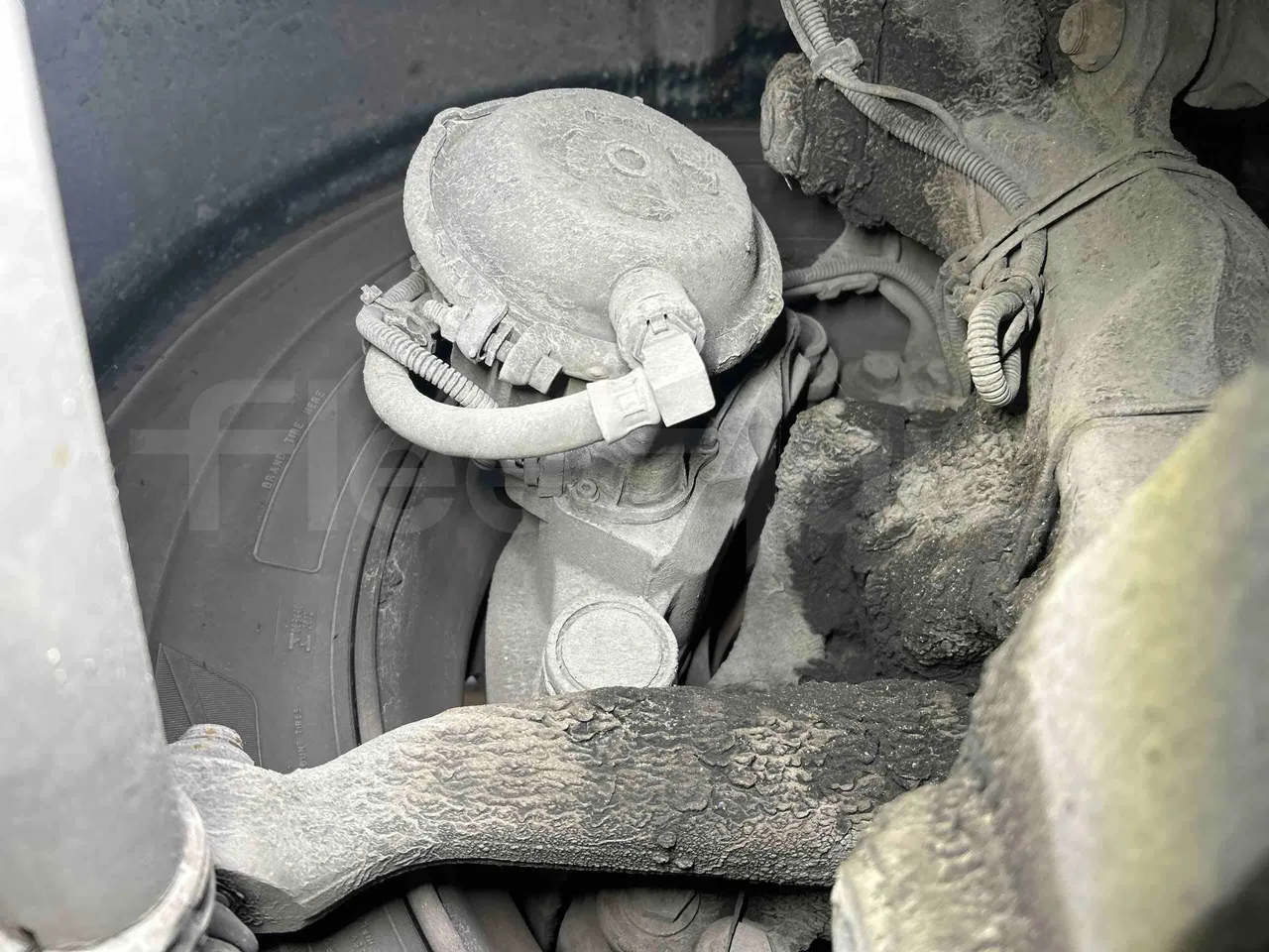 Mercedes-Benz Citaro O530G - Euro4 - 260kW - 17.940mt - front brake calipers right