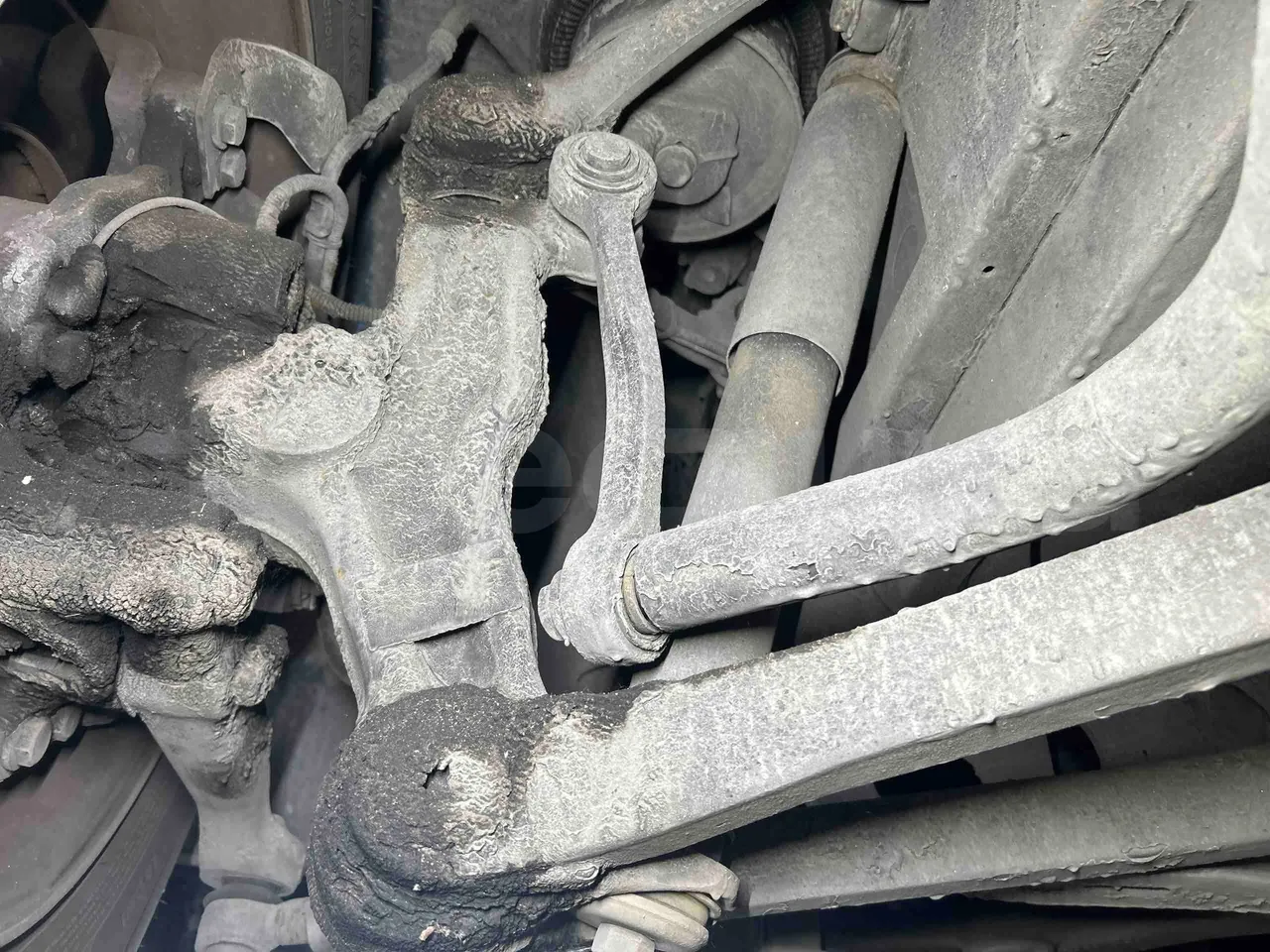 Mercedes-Benz Citaro O530G - Euro4 - 260kW - 17.940mt - front shock absorbers left