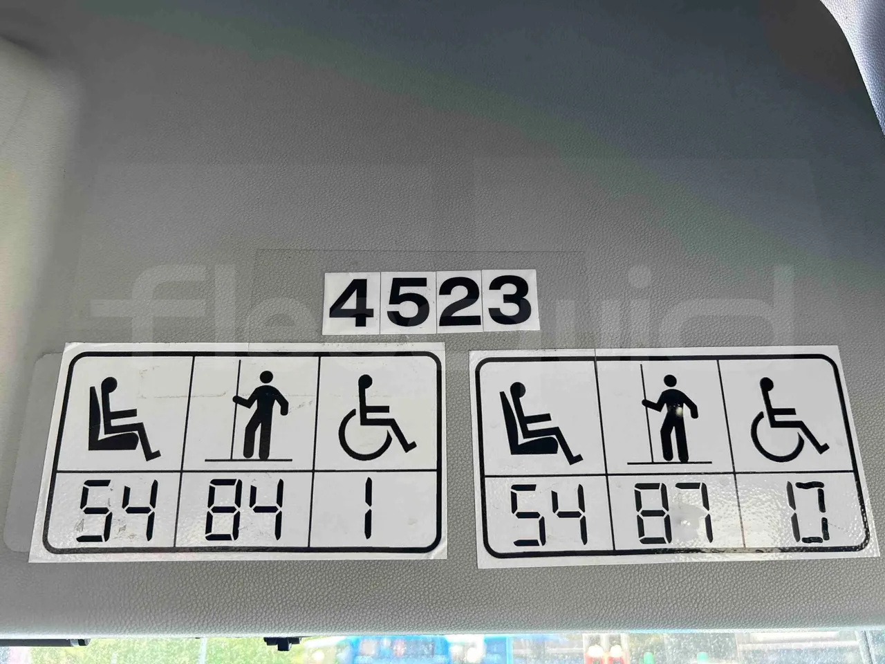 Mercedes-Benz Citaro O530G - Euro4 - 260kW - 17.940mt - seat plate photo