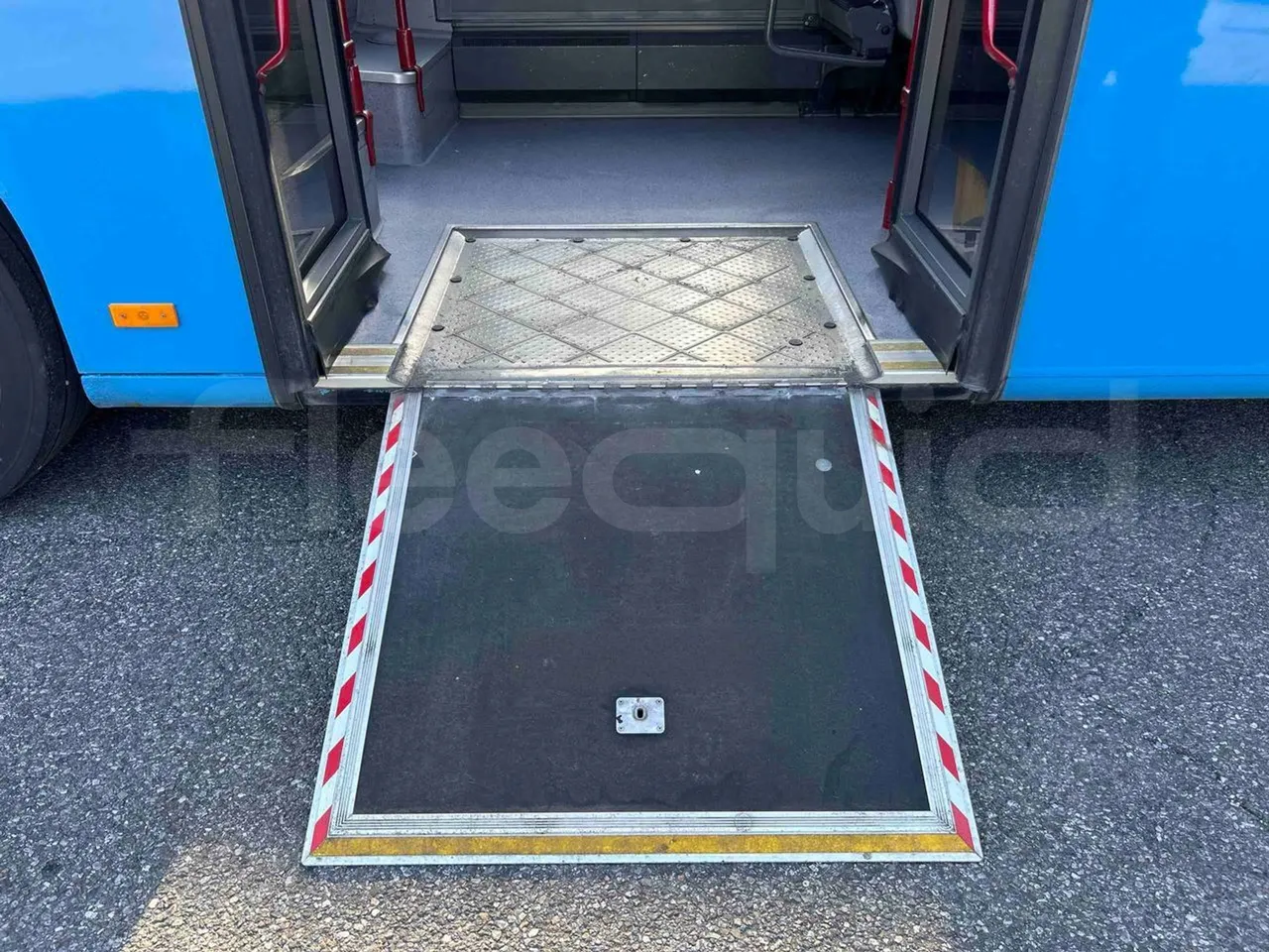 Mercedes-Benz Citaro O530G - Euro4 - 260kW - 17.940mt - platform open photo
