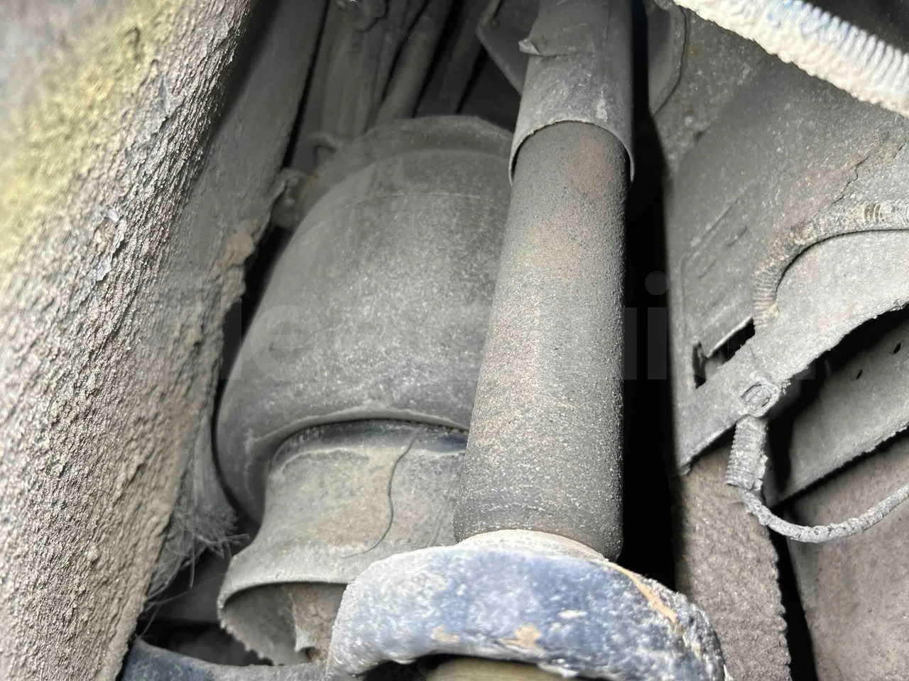 Mercedes-Benz Citaro O530G - Euro4 - 260kW - 17.940mt - axle 3 air springs 1 left