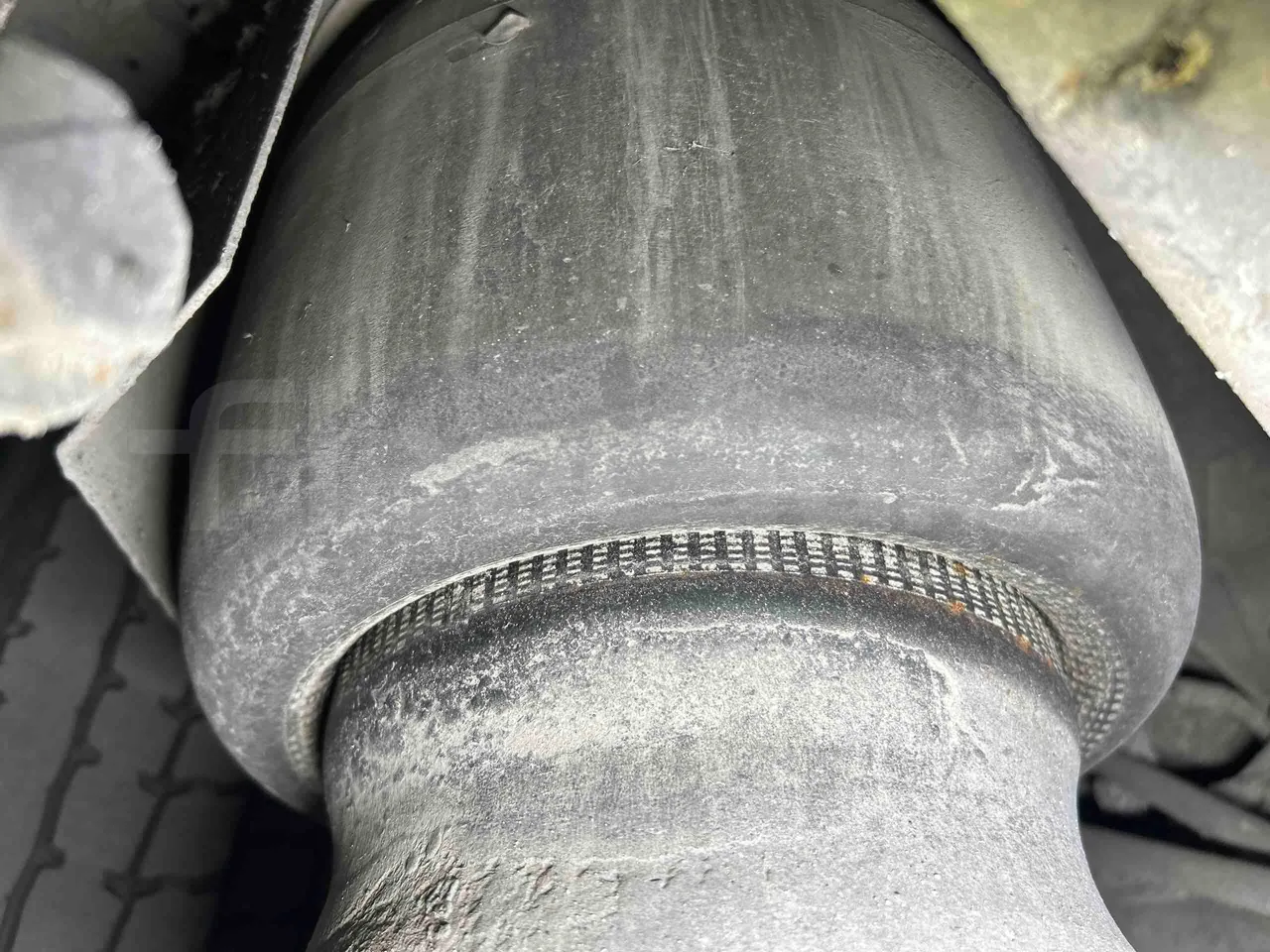 Mercedes-Benz Citaro O530G - Euro4 - 260kW - 17.940mt - axel 3 shock absorbers 2 left