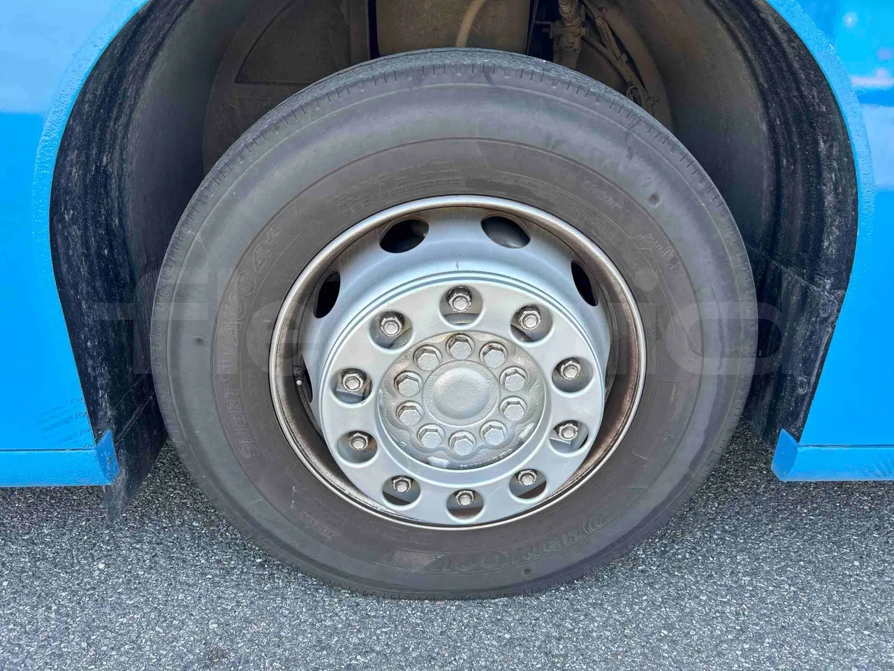 Mercedes-Benz Citaro O530G - Euro4 - 260kW - 17.940mt - front left tire measurements