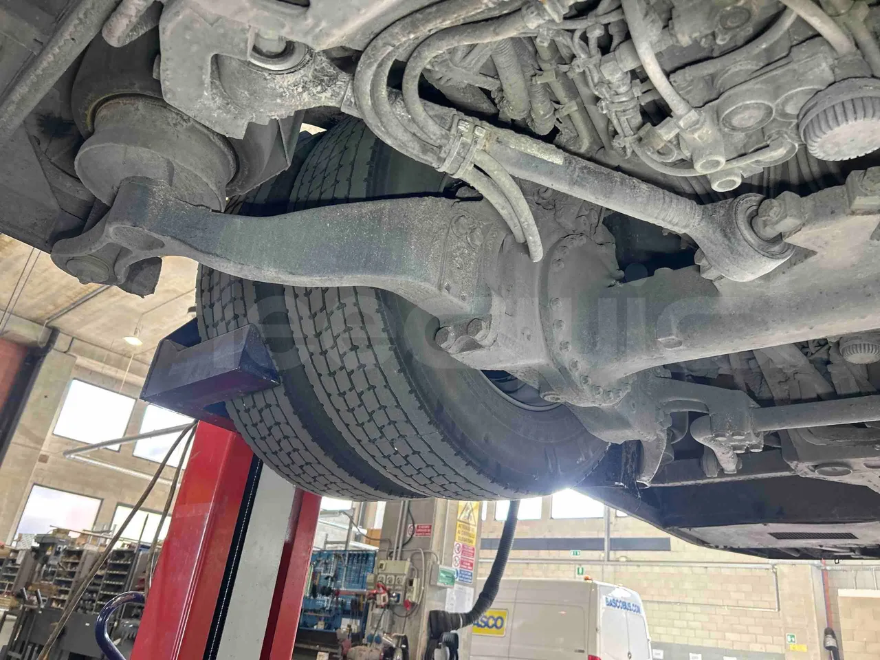 Mercedes-Benz Citaro O530G - Euro4 - 260kW - 17.940mt - axle 3 right side