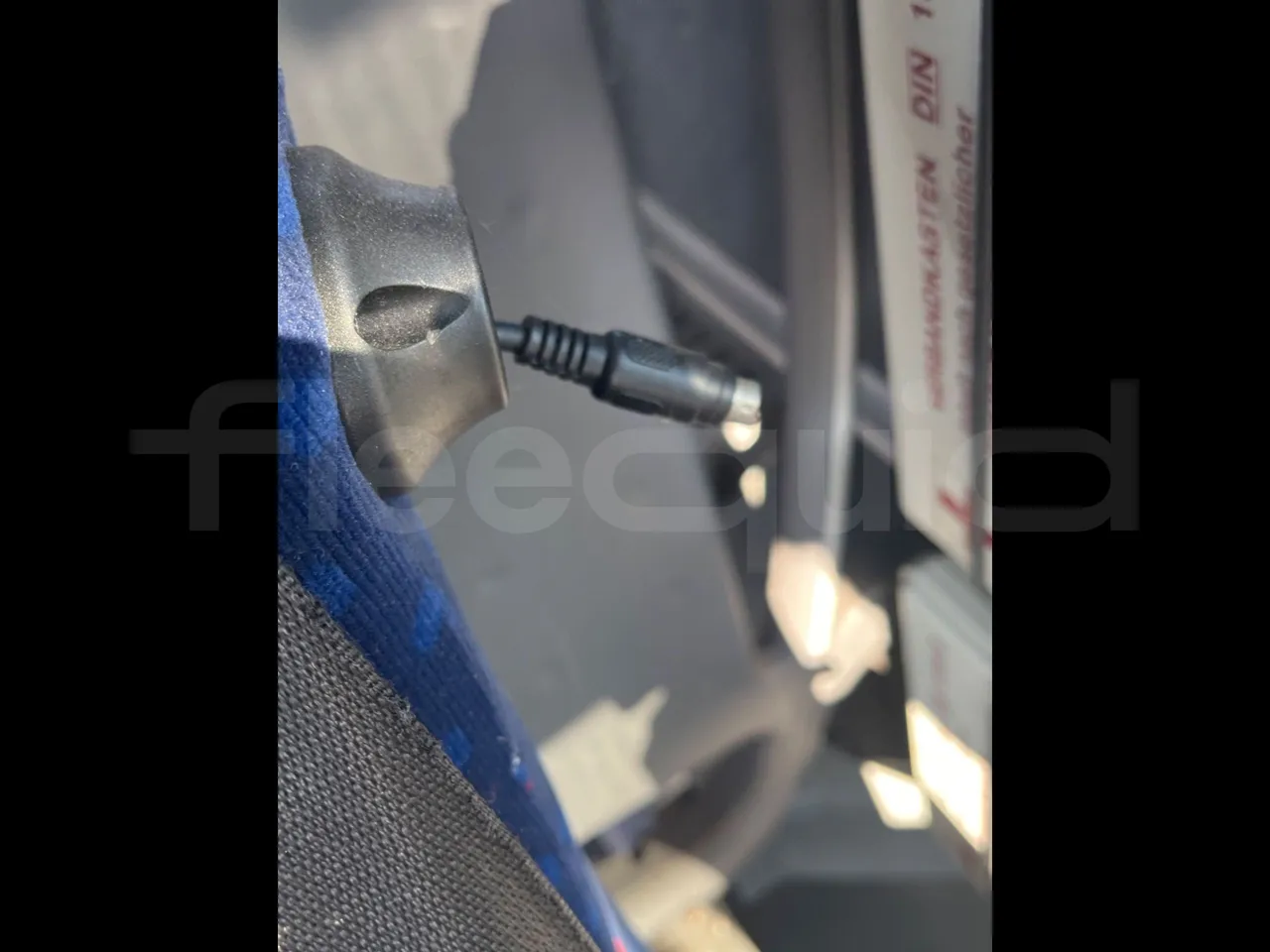 Mercedes-Benz Tourismo M RH -Euro5 -300 kW -12,98 mt - driver microphone accessories photo