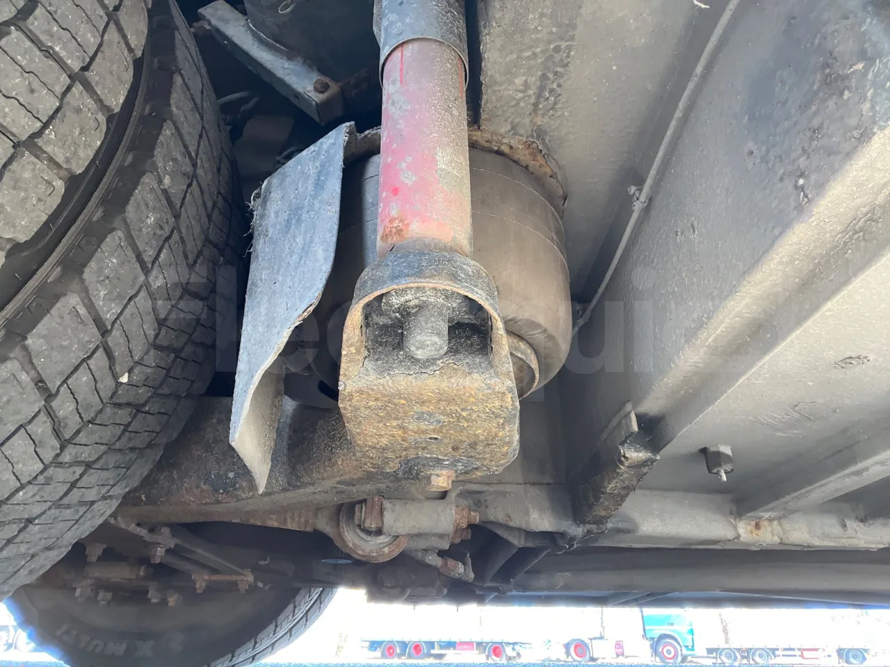 Mercedes-Benz Tourismo M RH -Euro5 -300 kW -12,98 mt - axel 2 air springs 1 left