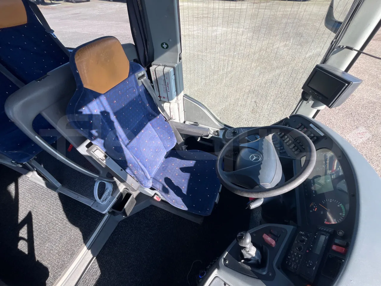 Mercedes-Benz Tourismo M RH -Euro5 -300 kW -12,98 mt - driver's seat photo