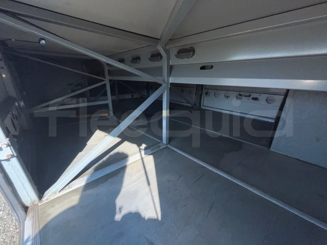 Mercedes-Benz Tourismo M RH -Euro5 -300 kW -12,98 mt - platform code photo