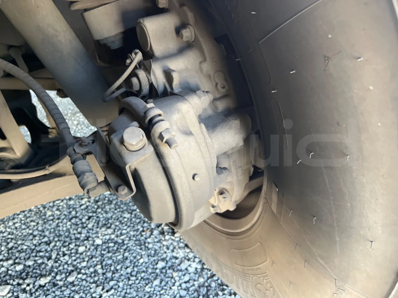 Iveco Magelys SFR2XX - Euro6 - 294kW - 12.830mt - front brake calipers left