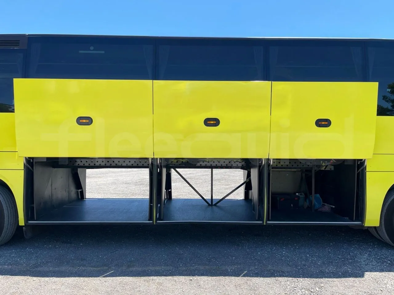 Iveco Magelys SFR2XX - Euro6 - 294kW - 12.830mt - luggage rack photo