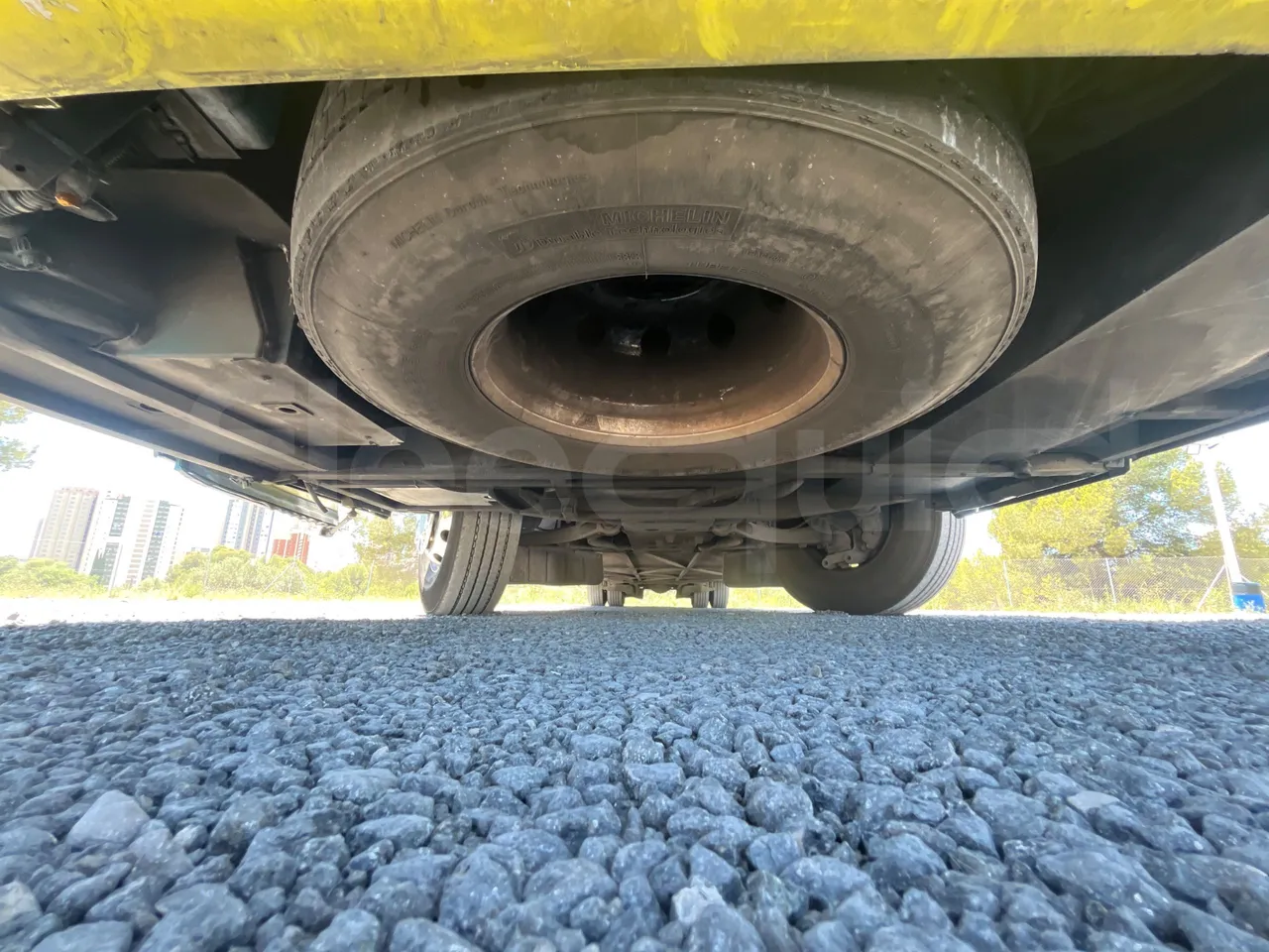 Iveco Magelys SFR2XX - Euro6 - 294kW - 12.830mt - front undercarriage from front