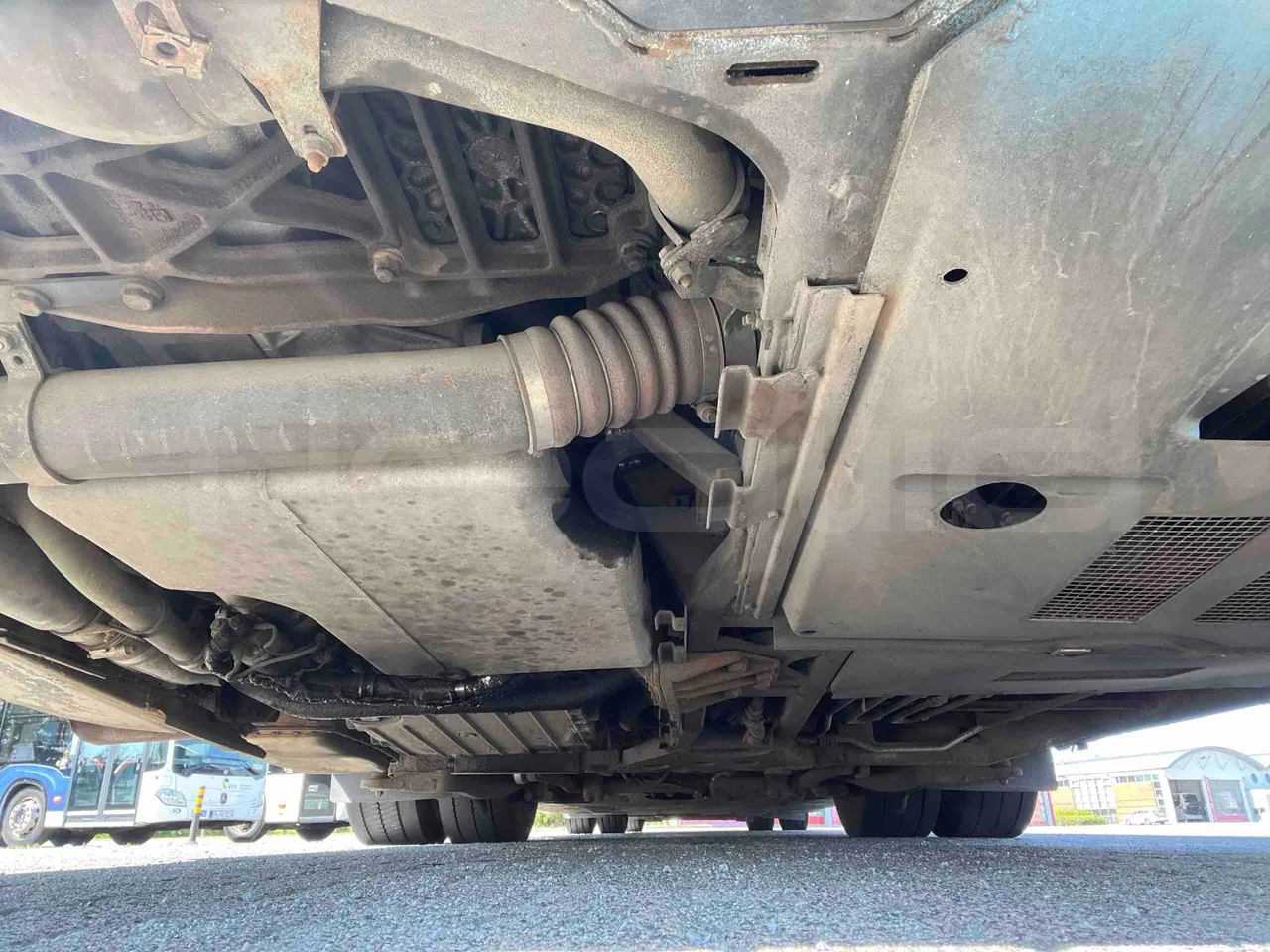 Mercedes-Benz Citaro G - Second Axle Caliper Brakes Left Side