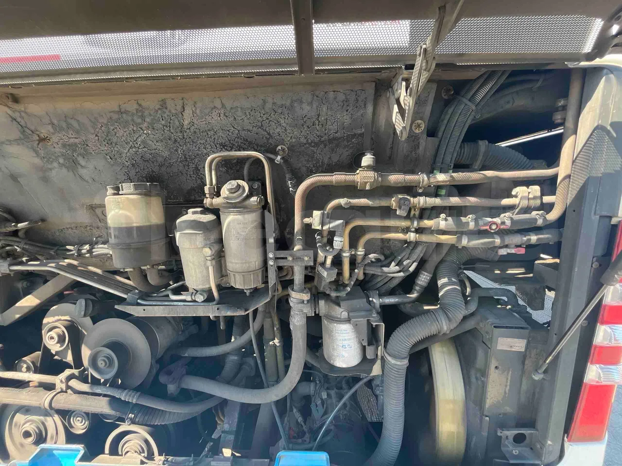 Mercedes-Benz Citaro G - Air Conditioning Compressor