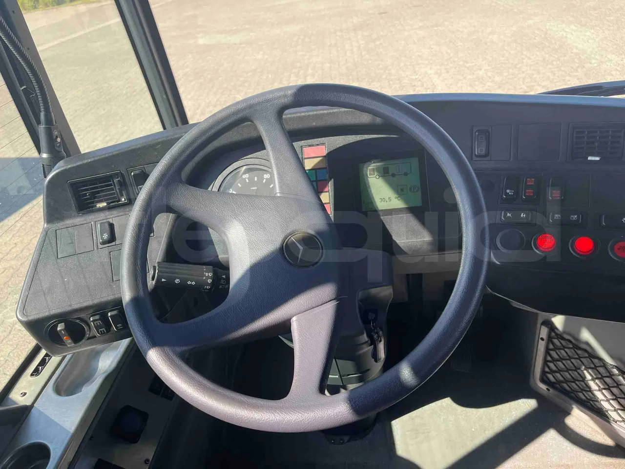Mercedes-Benz Citaro G - Steering Wheel