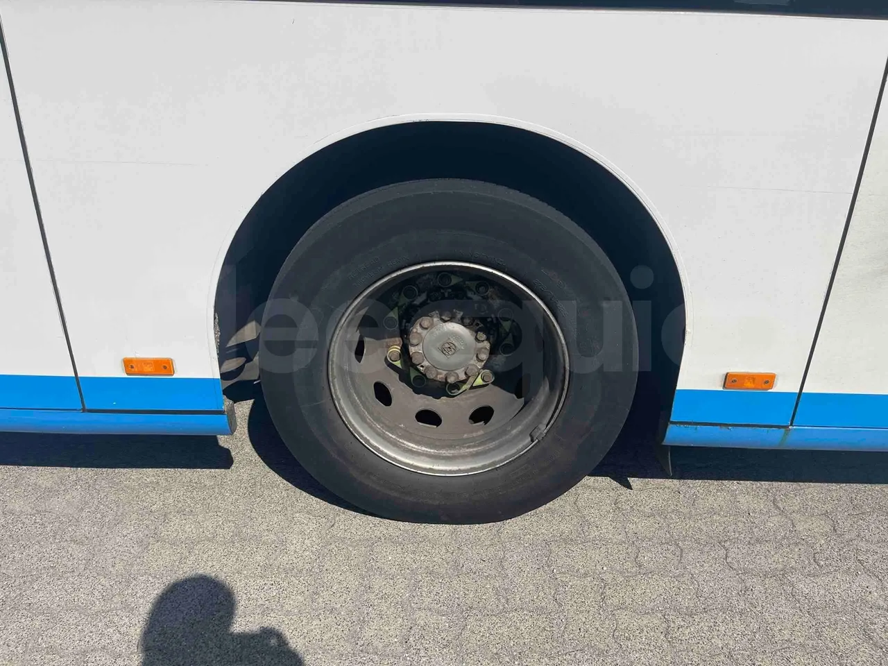 Mercedes-Benz Citaro G - First Axle Left Side: Tyre Tread