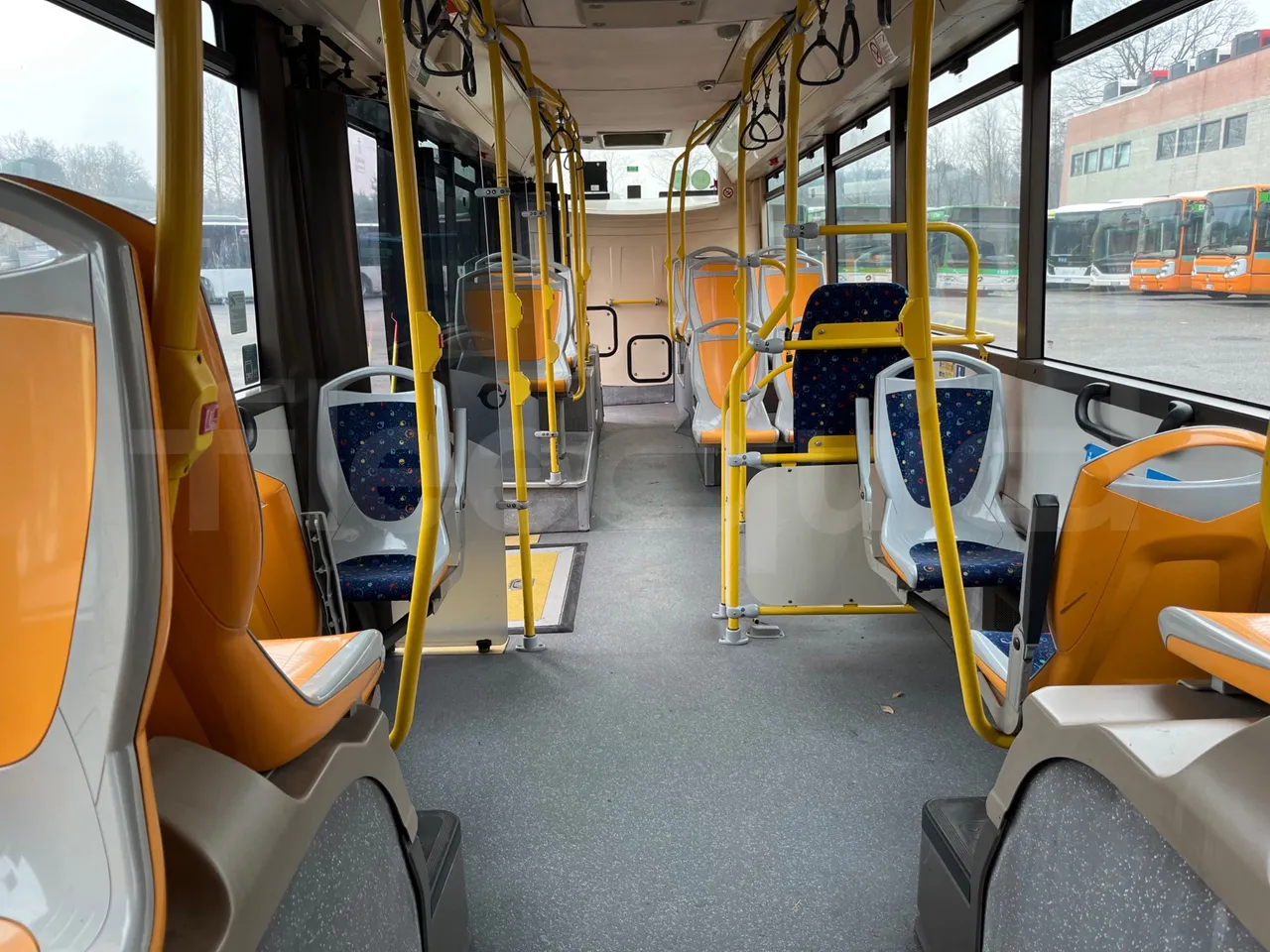 Irisbus Citelis PS09D1 PS09D1-98  - Euro5 - 213kW - 11.990mt - interior reverse seats driver height