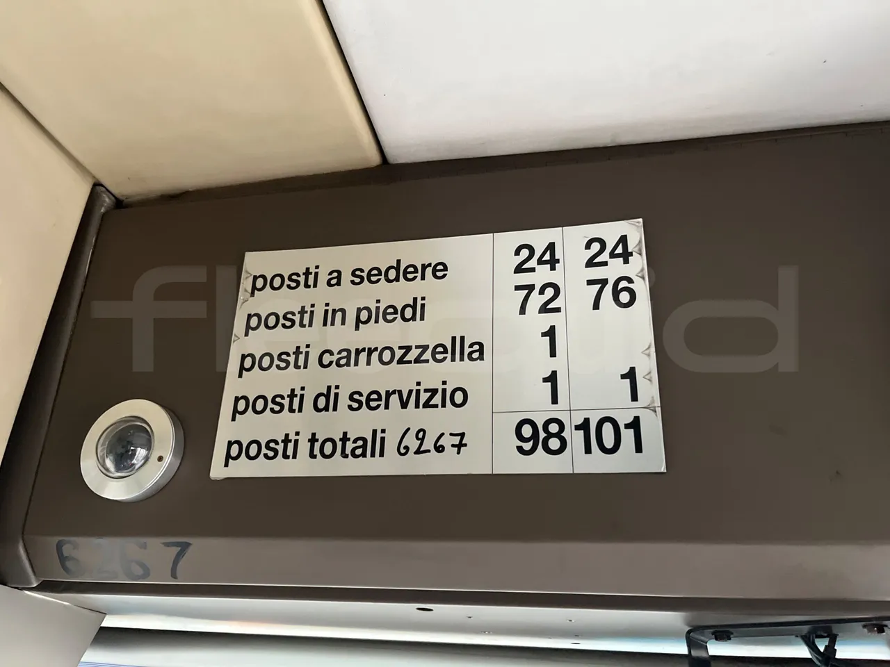 Irisbus Citelis PS09D1 PS09D1-98  - Euro5 - 213kW - 11.990mt - seat plate photo