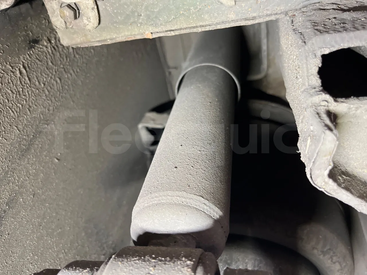 Irisbus Citelis PS09D1 PS09D1-98  - Euro5 - 213kW - 11.990mt - axle 2 shock absorbers 2 left