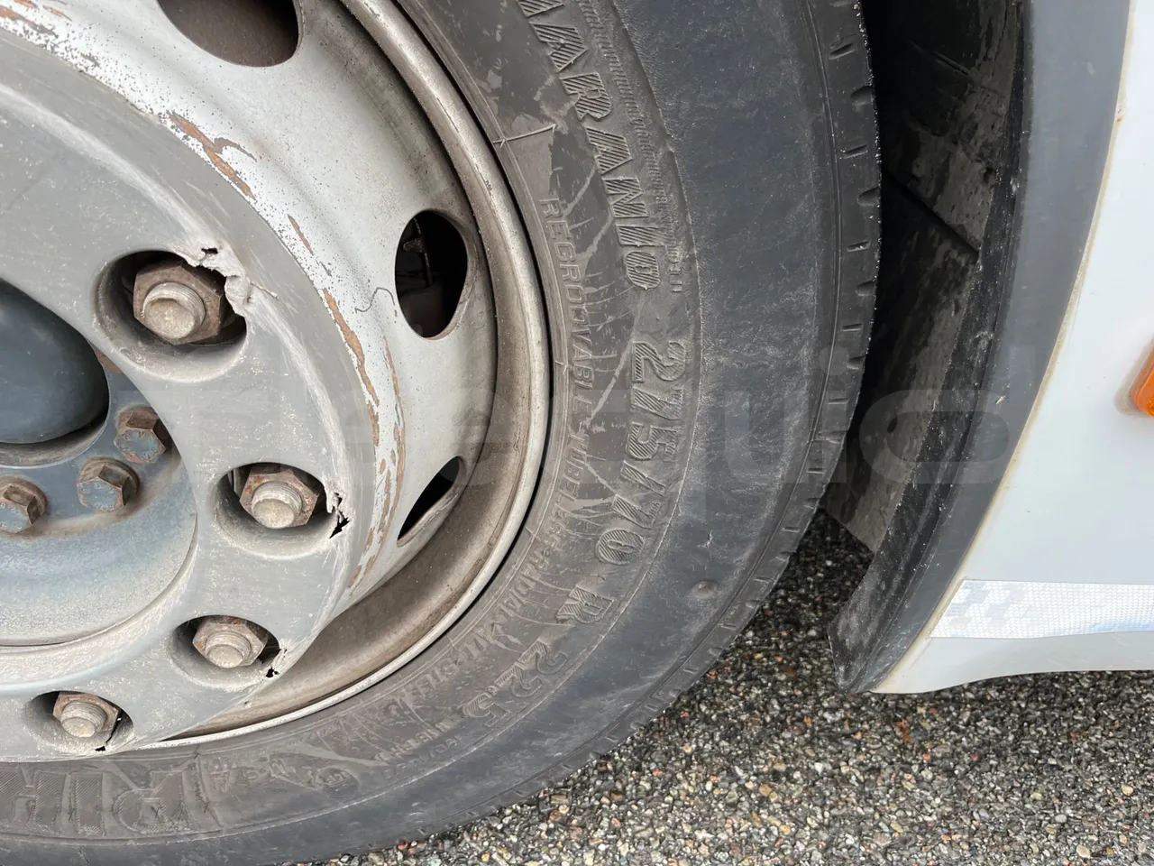 Irisbus Citelis PS09D1 PS09D1-98  - Euro5 - 213kW - 11.990mt - front left tire measurements