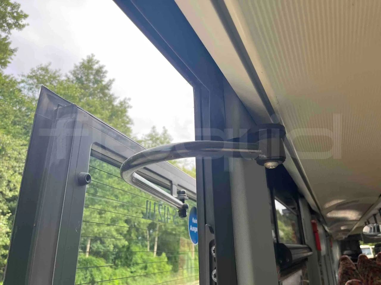 Setra S412 - Image