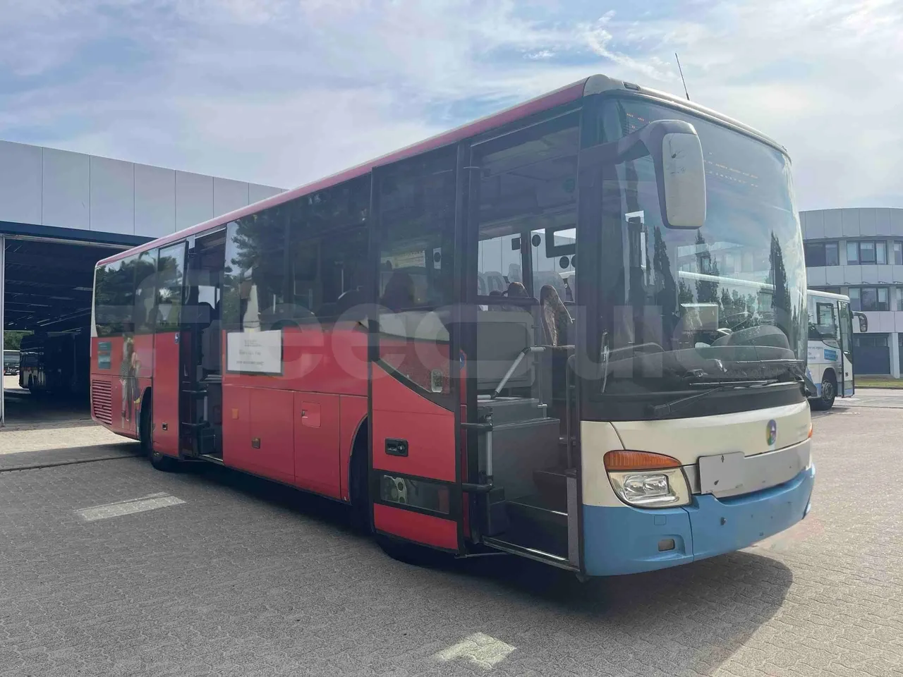 Setra S412 - 3/4 Front Right Side Doors Open