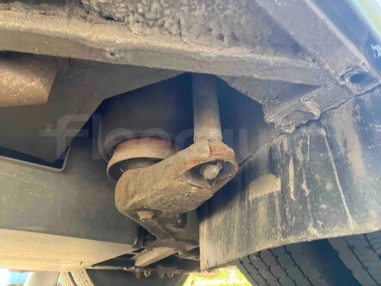 Setra S412 - Second Axle Discs Left Side