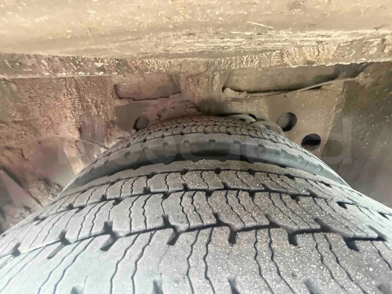 Setra S412 - Second Axle Discs Right Side