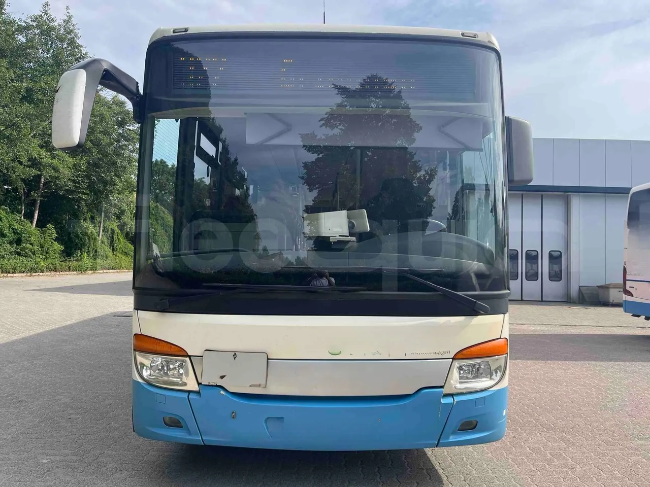 Setra S412 - Front