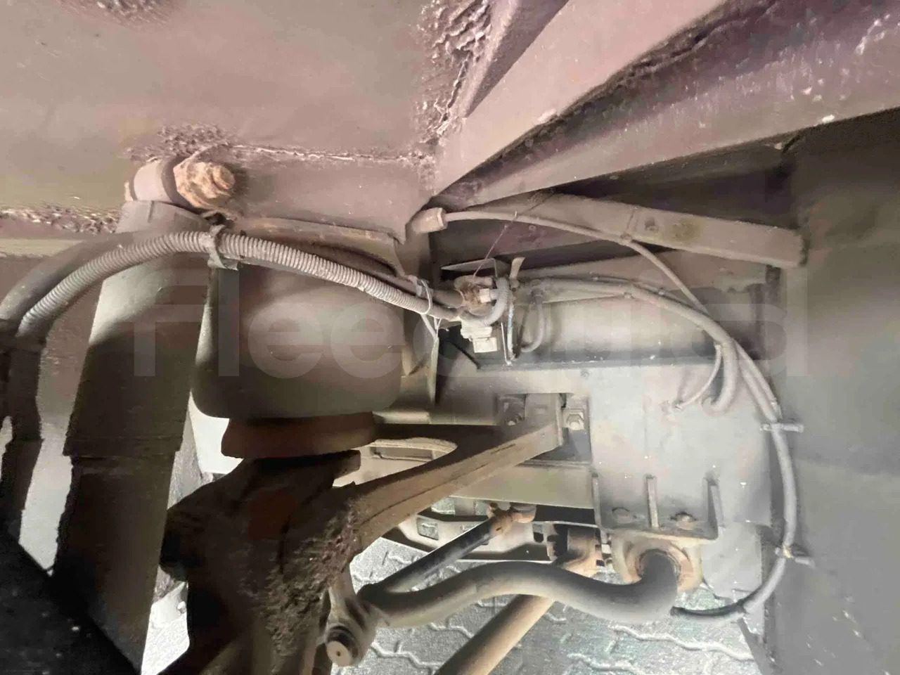Setra S412 - First Axle Shock Absorbers Left Side