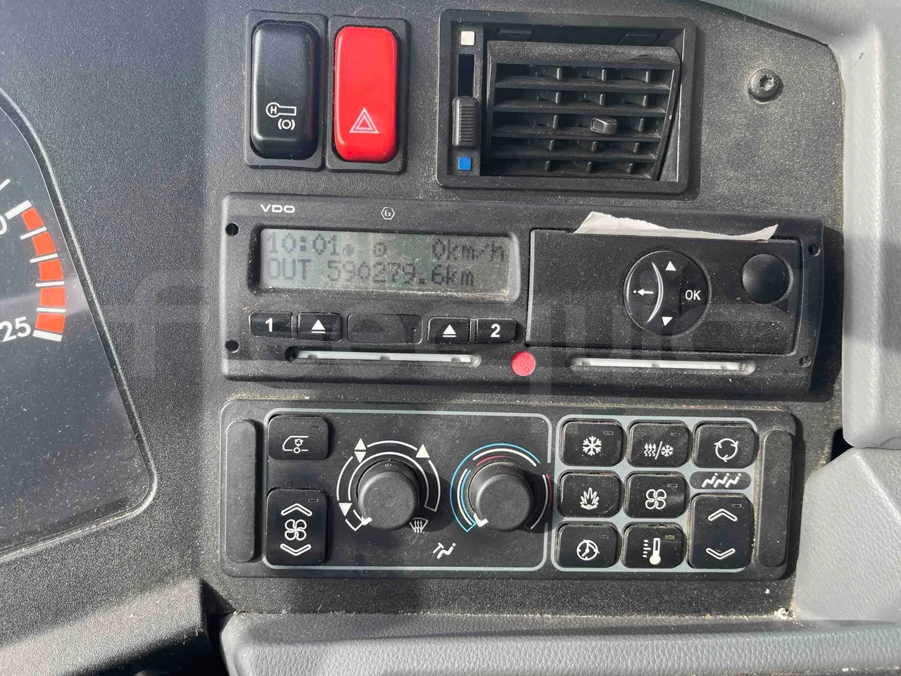 Setra S412 - Tachograph