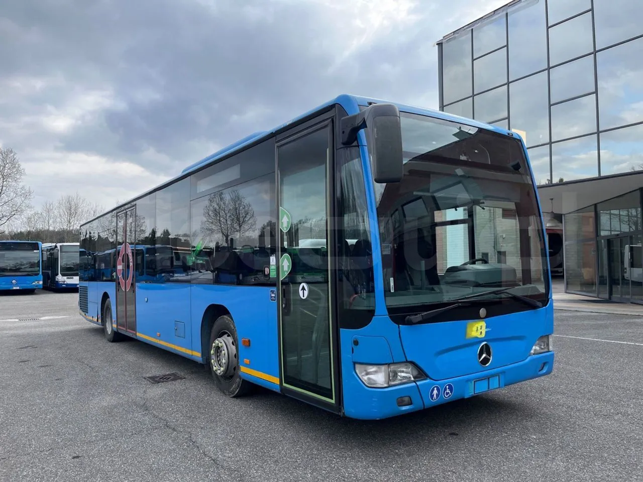 Mercedes-Benz Citaro O 530/2PCL2E4 - Euro 4 - 210 kW - 11,950 mt - Base cover photo