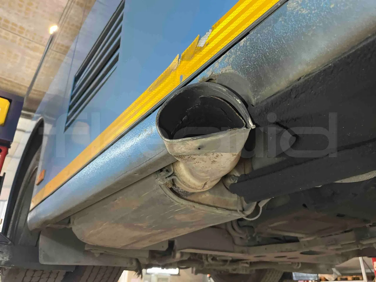 Mercedes-Benz Citaro O 530/2PCL2E4 - Euro 4 - 210 kW - 11,950 mt - exhaust photo