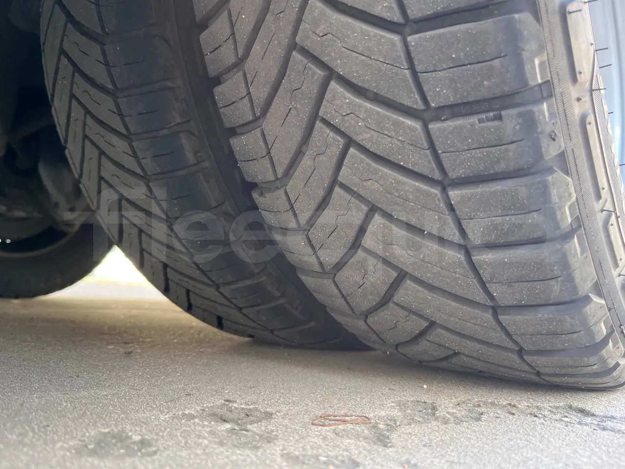 Mercedes-Benz Sprinter   906BA50 - Euro6 - 140kW - 7.700mt - tread condition second axle tires left