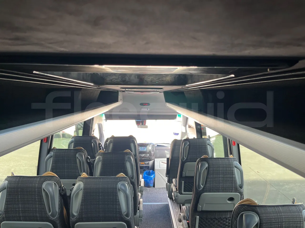 Mercedes-Benz Sprinter   906BA50 - Euro6 - 140kW - 7.700mt - overhead compartments photo