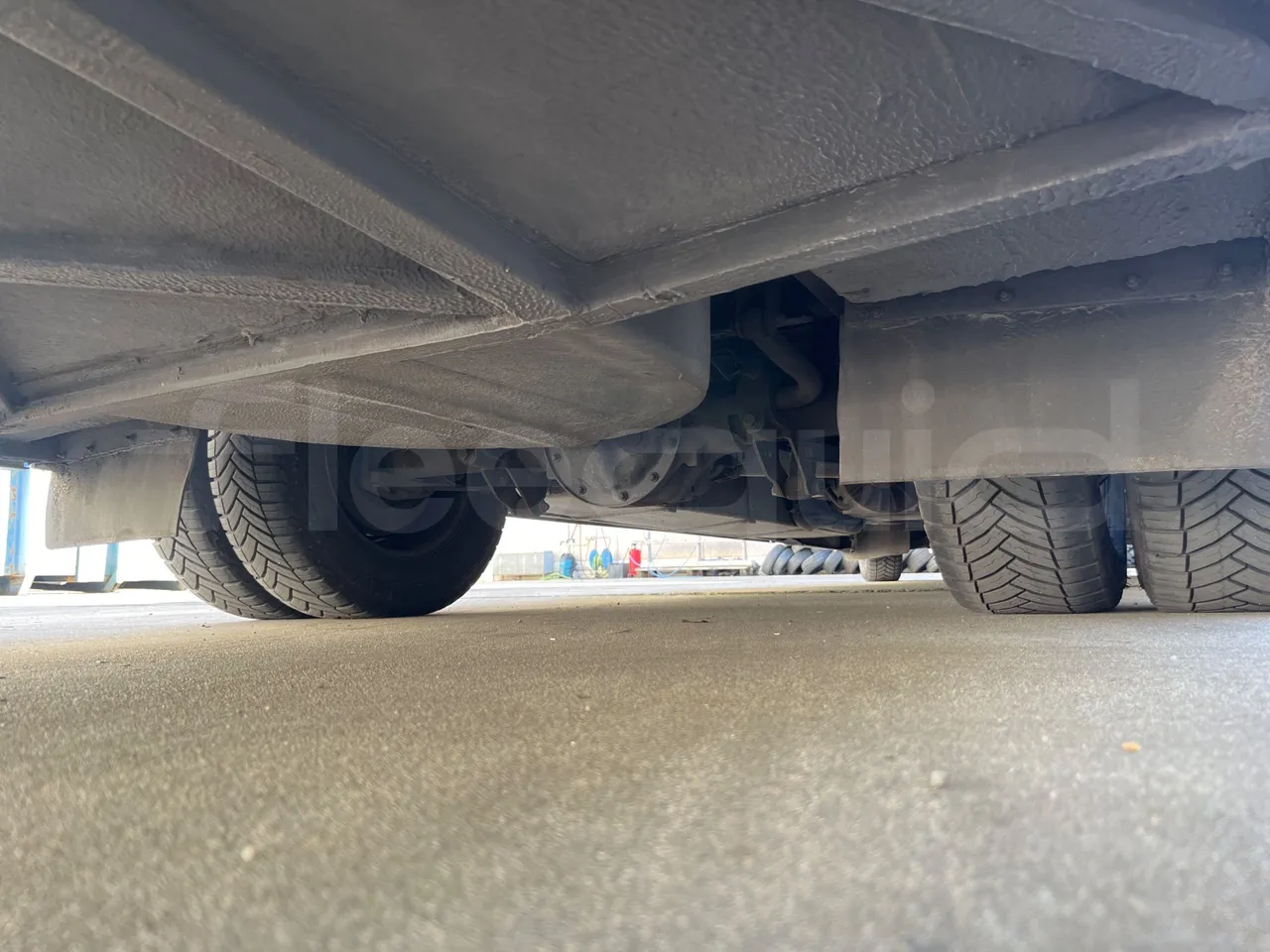 Mercedes-Benz Sprinter   906BA50 - Euro6 - 140kW - 7.700mt - axel 3 shock absorbers 1 left