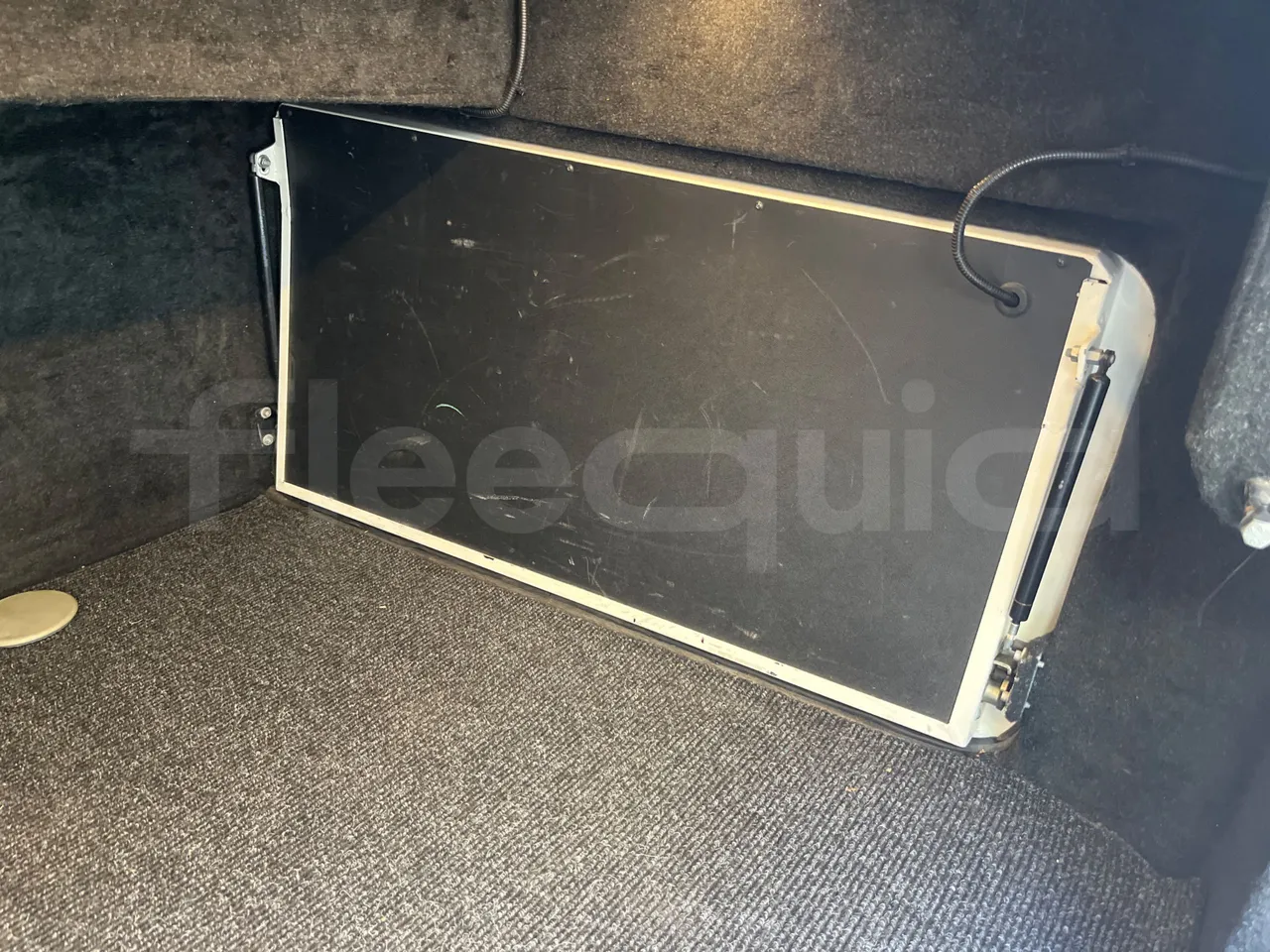Mercedes-Benz Sprinter   906BA50 - Euro6 - 140kW - 7.700mt - under carpet photo