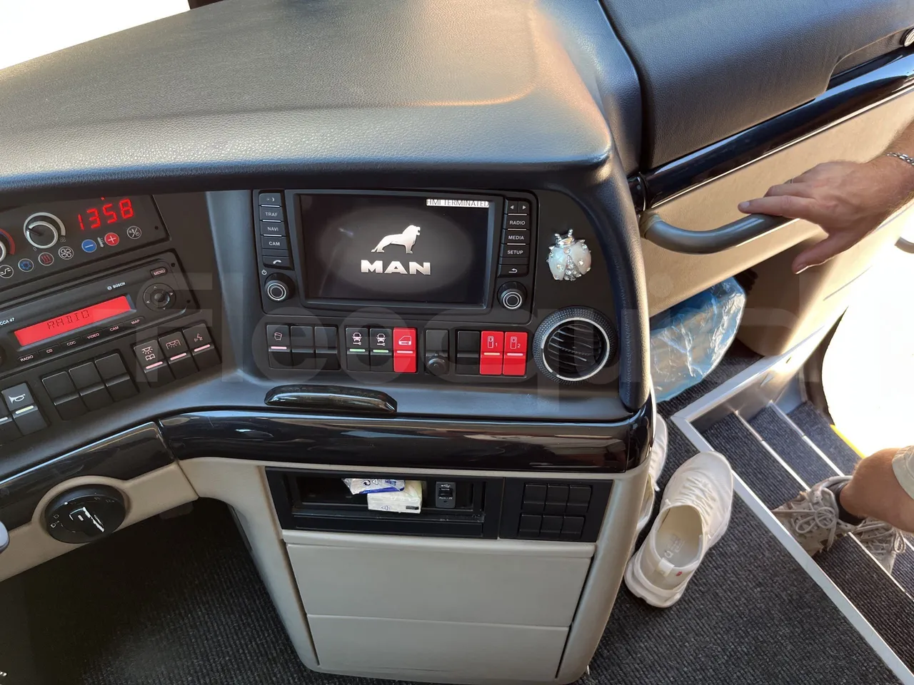 Neoplan Tourliner - Onboard Device 1