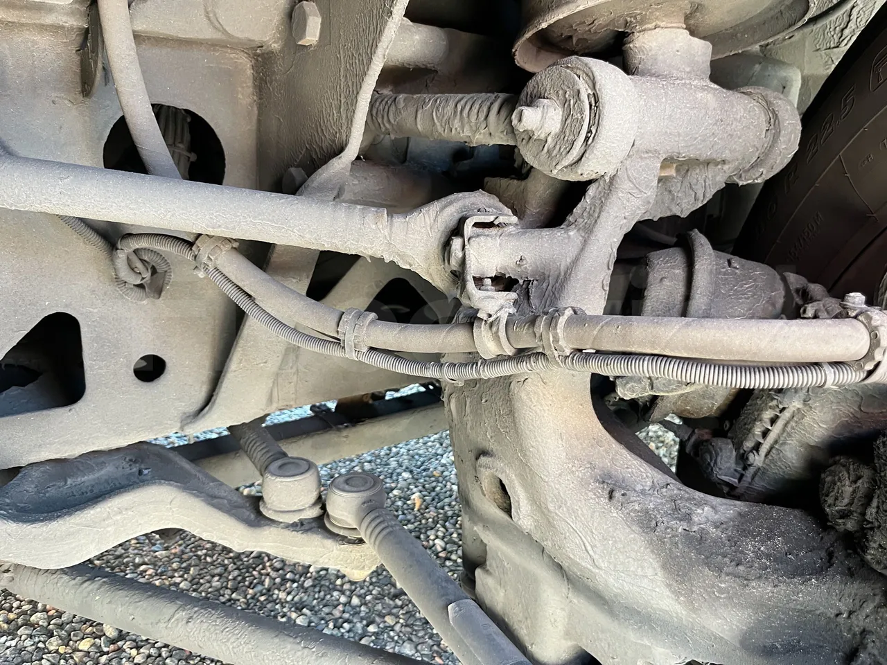 Neoplan Tourliner - First Axle Shock Absorbers Left Side