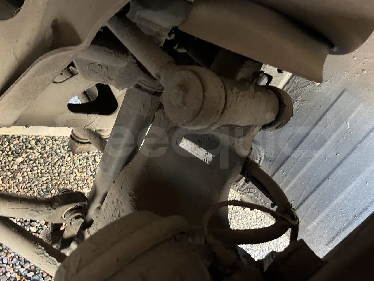 Neoplan Tourliner - First Axle Shock Absorbers Right Side