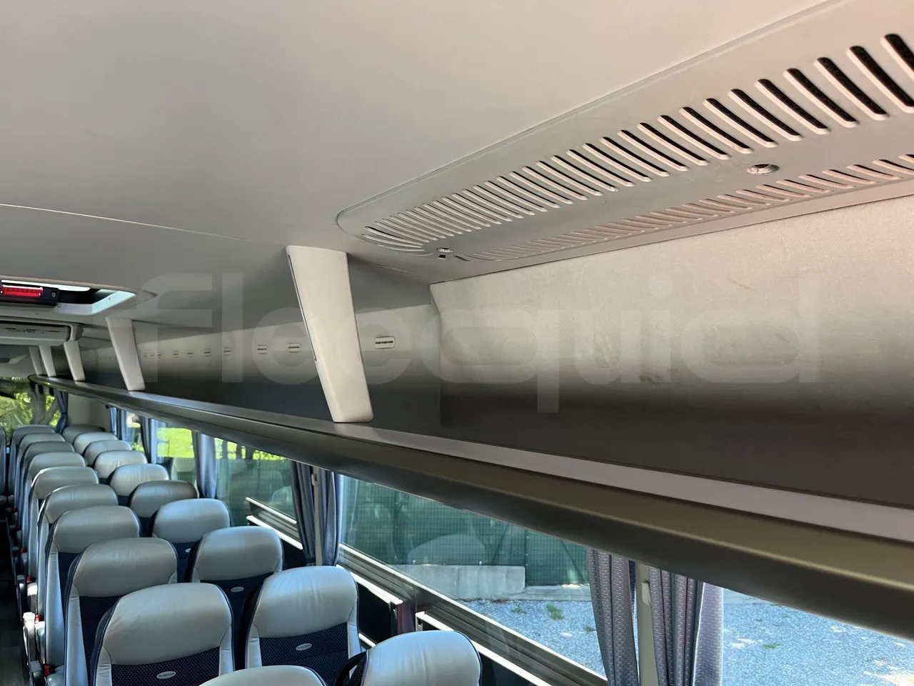 Neoplan Tourliner - Roof Hatch 3
