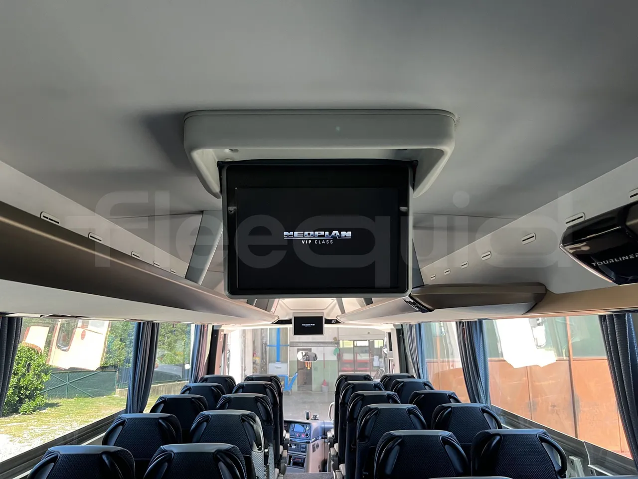 Neoplan Tourliner - Monitor